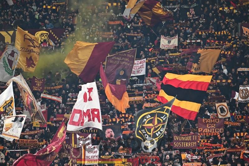 Fenerbahçe vs Roma: Away section information