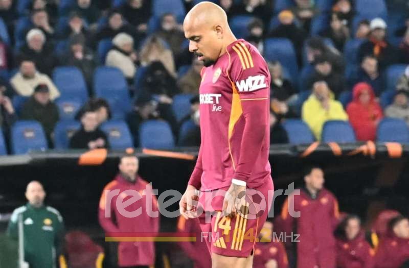 Svilar and Malen named Serie A's best goalkeeper and forward for 2025-26