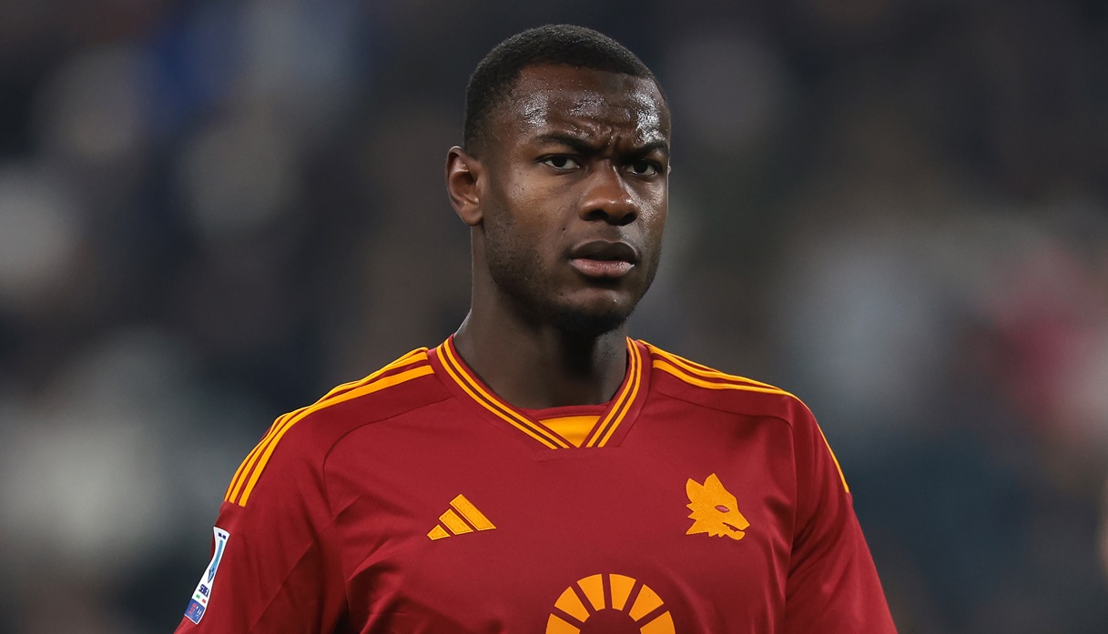 Inter Target Roma Defender Evan Ndicka as Primary Defensive Option