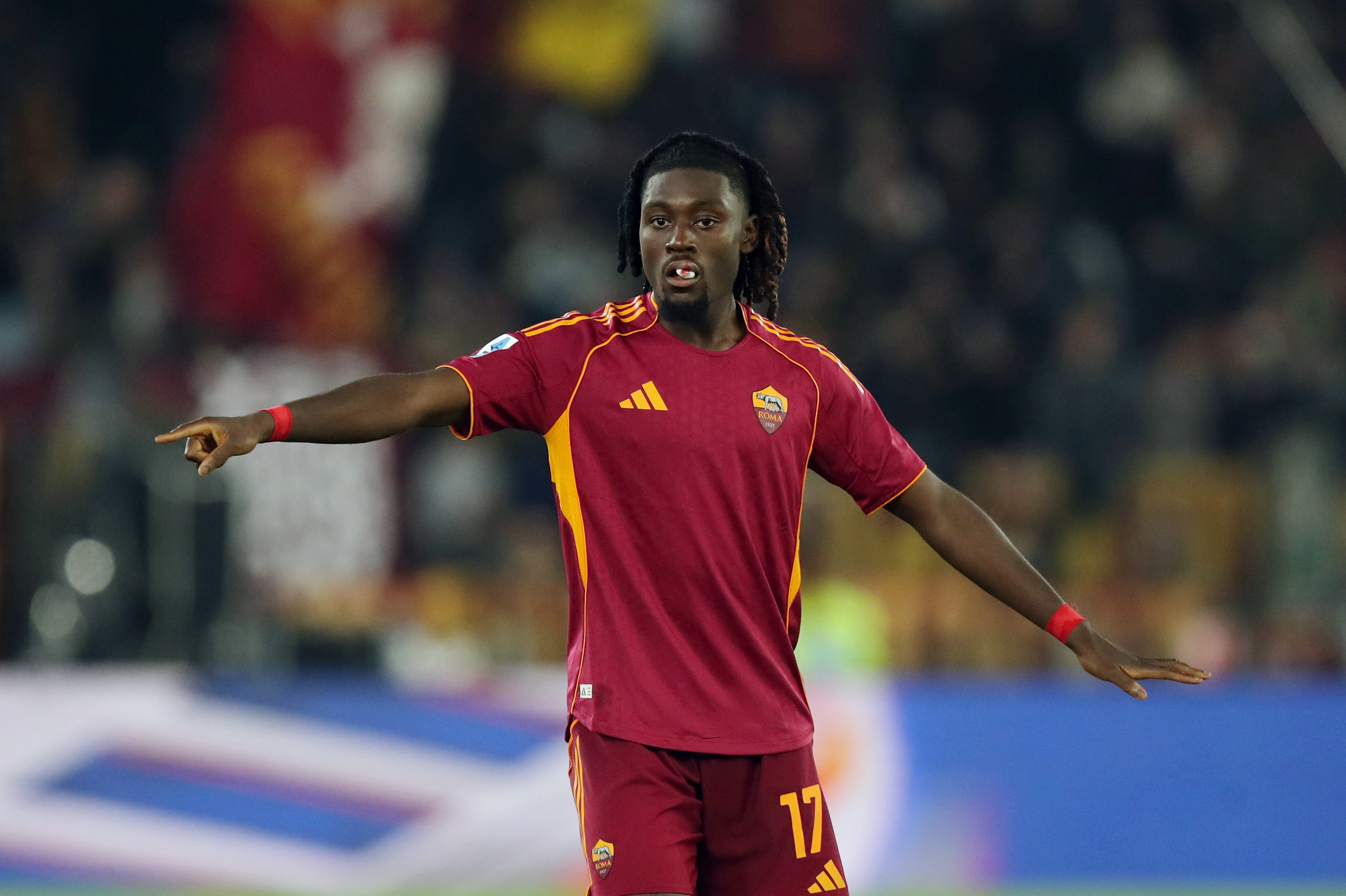 Inter Plot Double Midfield Overhaul: Kone and Jones in Sights