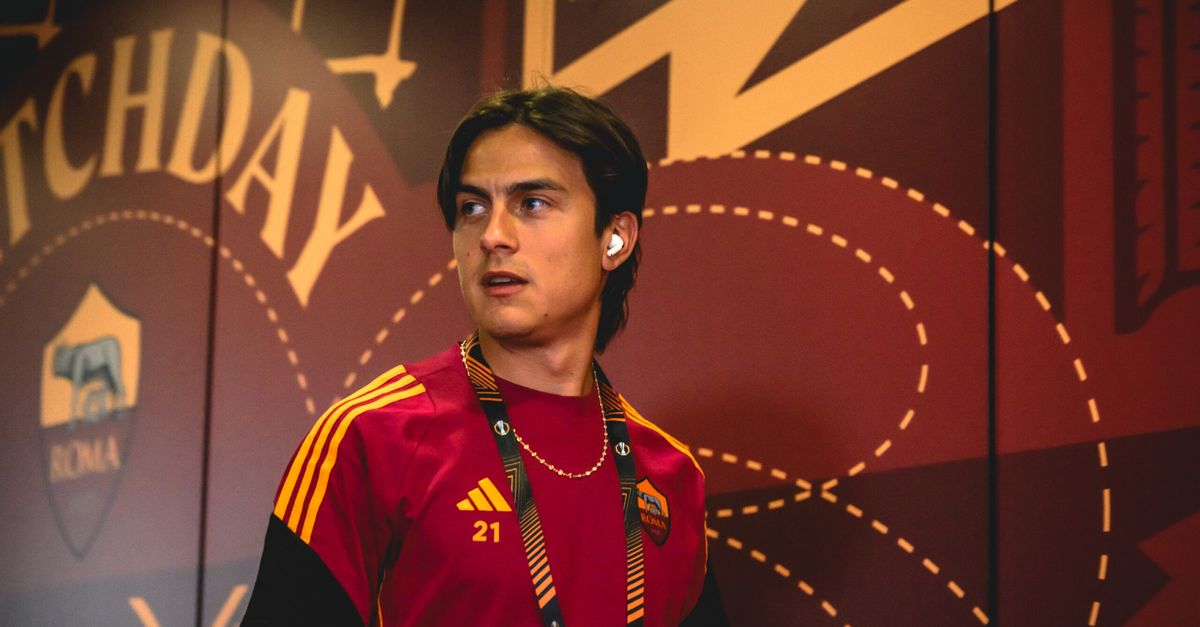Dybala contract renewal enters critical phase with agent visit to Trigoria