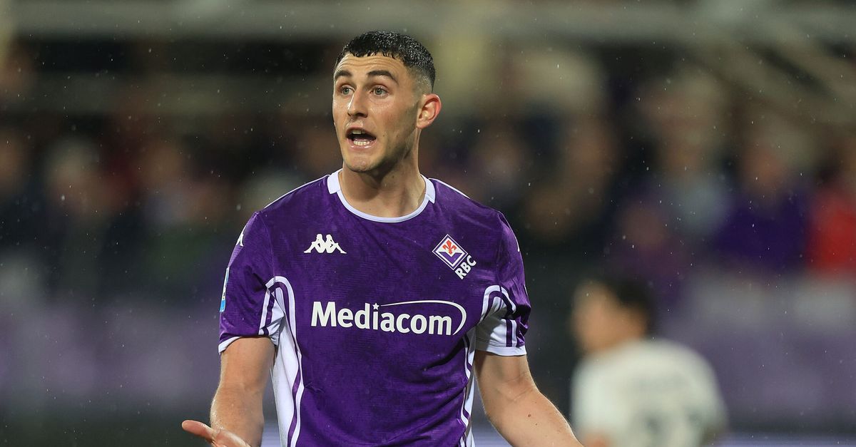 Fiorentina coach Vanoli hopeful of having Piccoli available for Roma clash