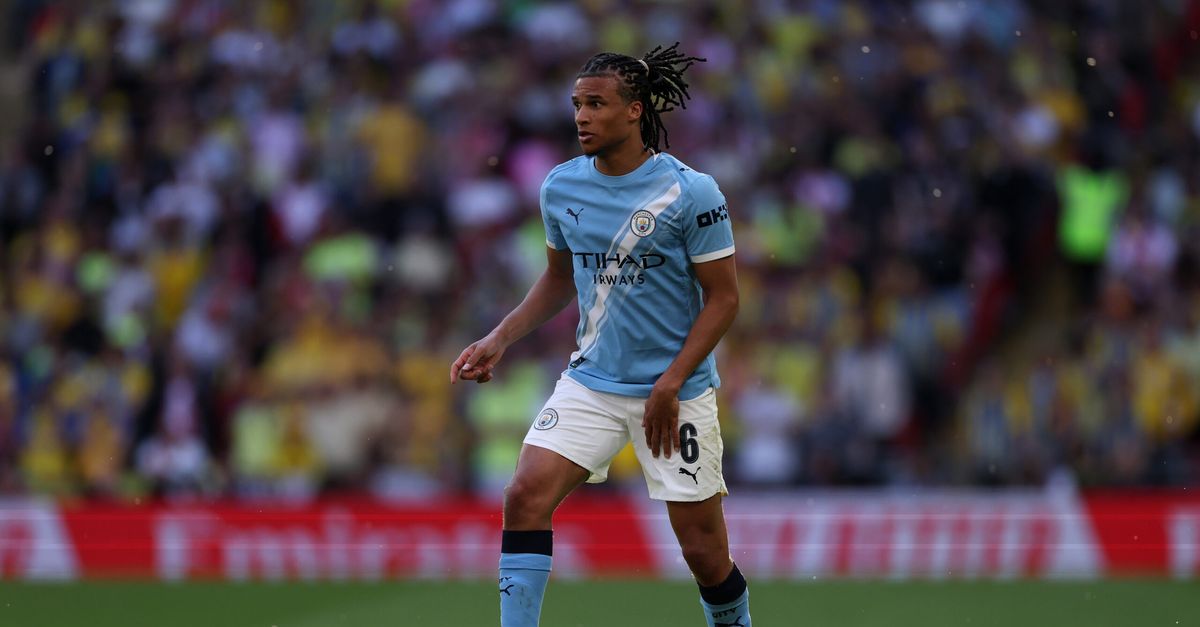 Aké could leave Manchester City for Serie A, with Roma, Juventus and Milan interested