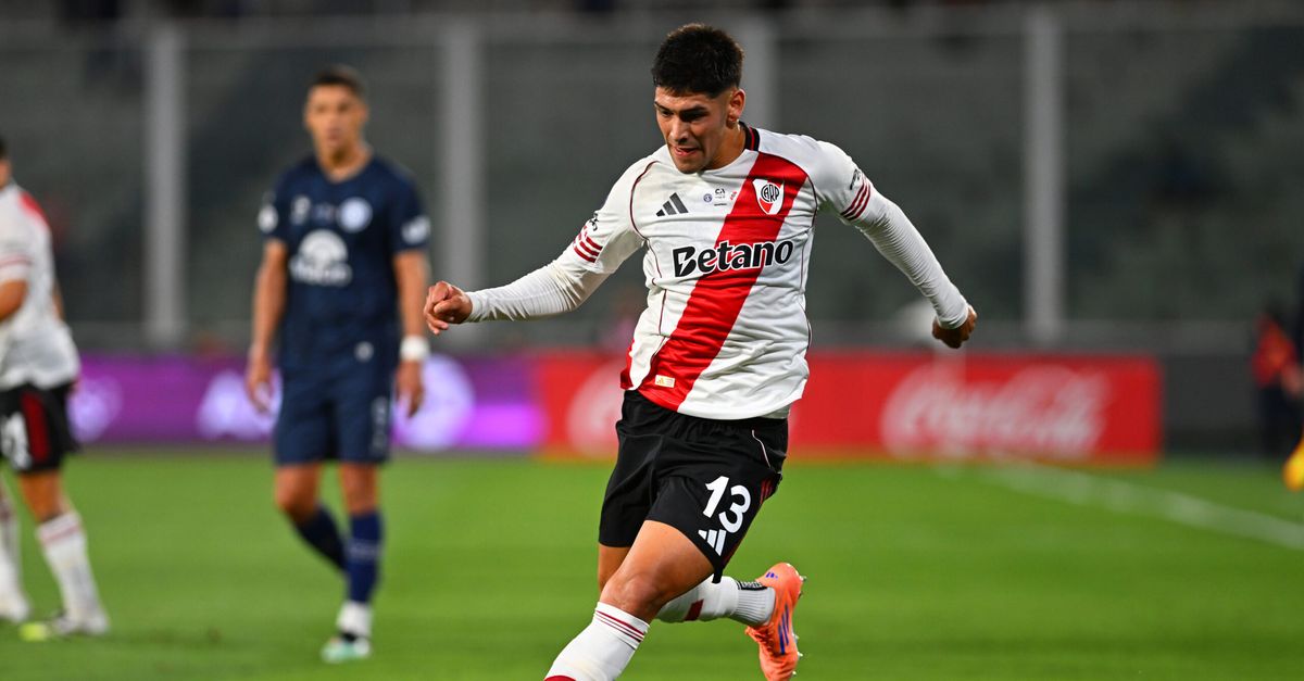 Lautaro Rivero: The Argentine defender Roma is targeting for their defence