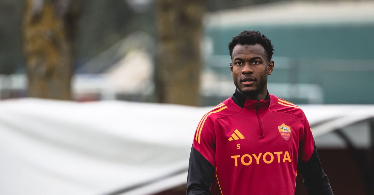 Bournemouth eye Ndicka as Roma face financial pressure