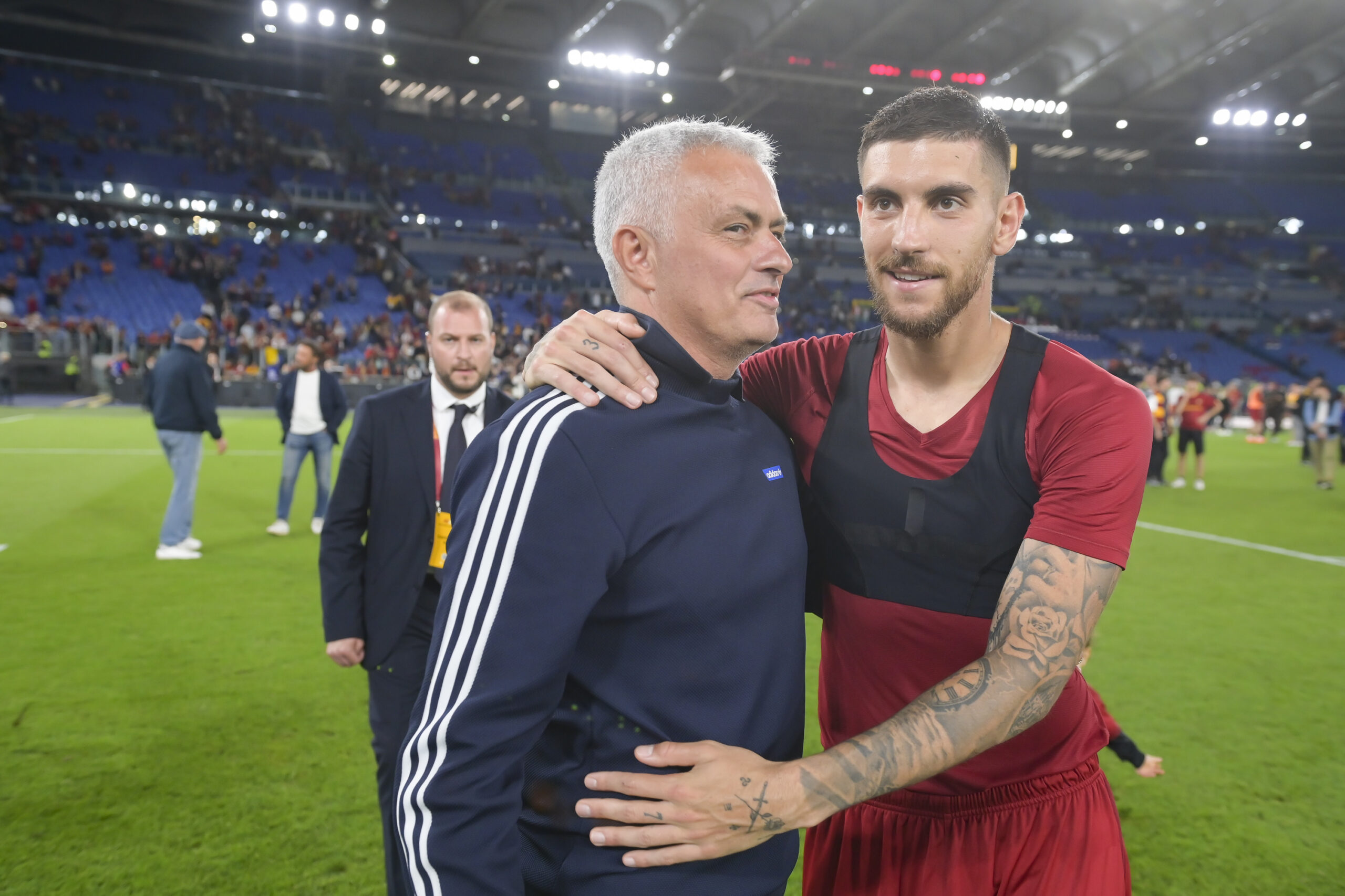 Mourinho and Pellegrini bury the past after Olimpico reunion