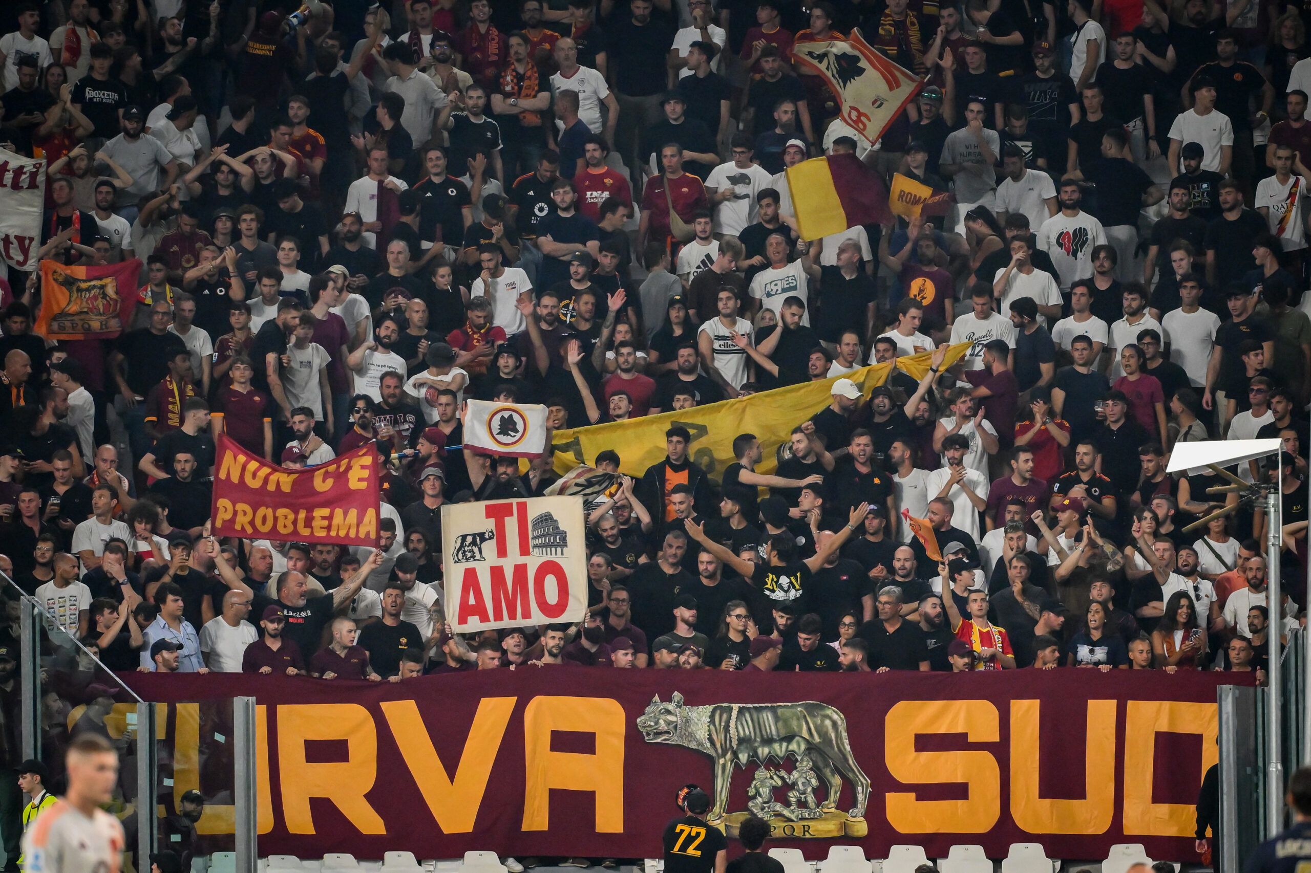 Roma away allocation sells out in under 24 hours for Old Trafford trip