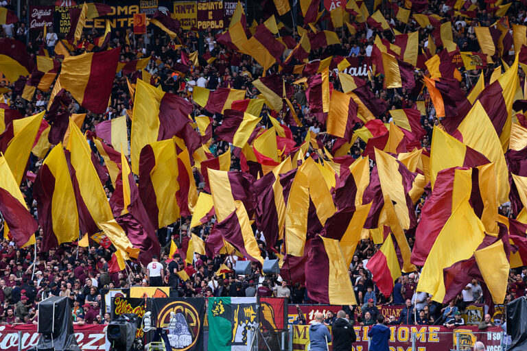 Olimpico hosts 50,000 Roma fans as Lazio ultras boycott Derby della Capitale