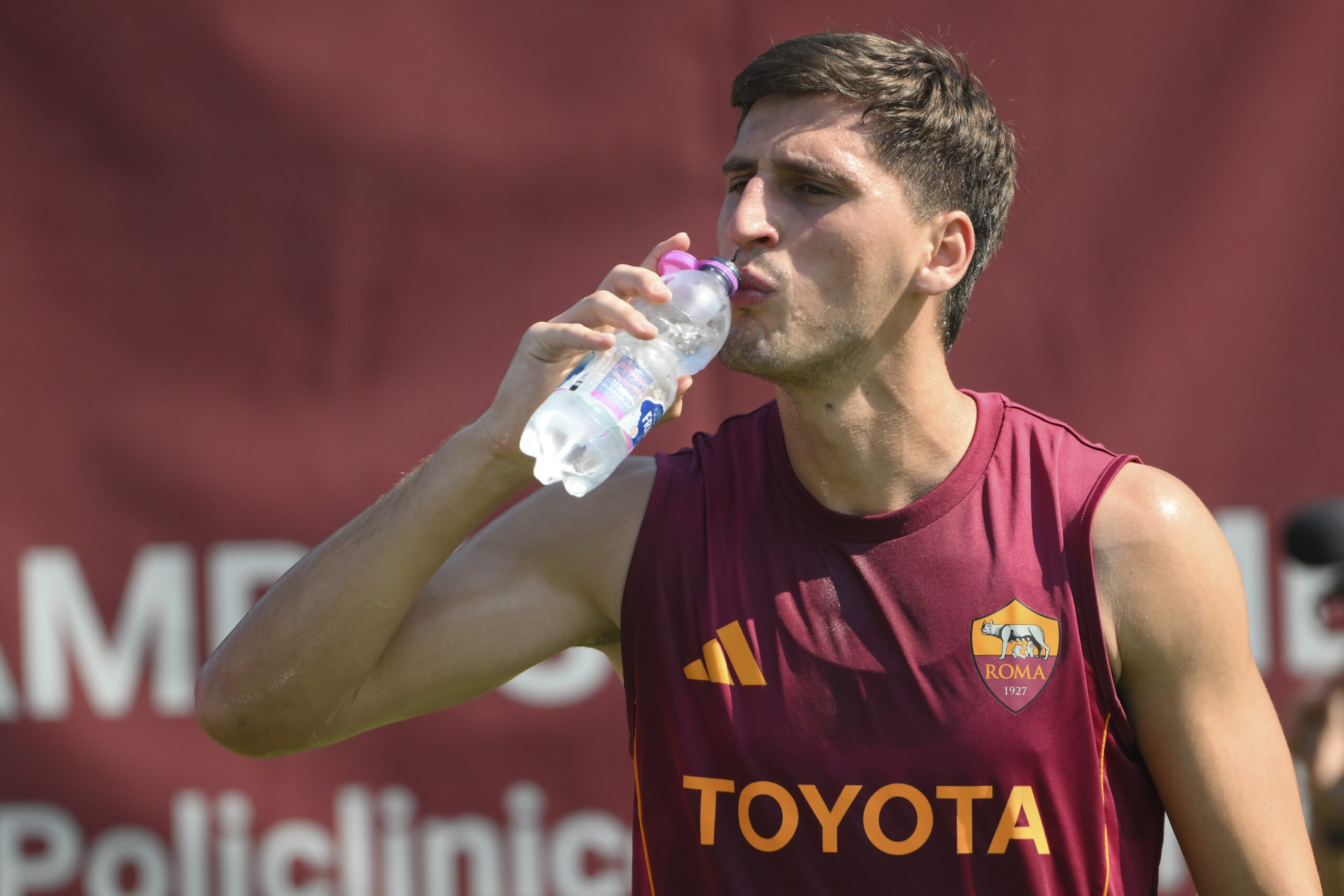 Kumbulla set for Rayo Vallecano loan as Roma continue squad overhaul