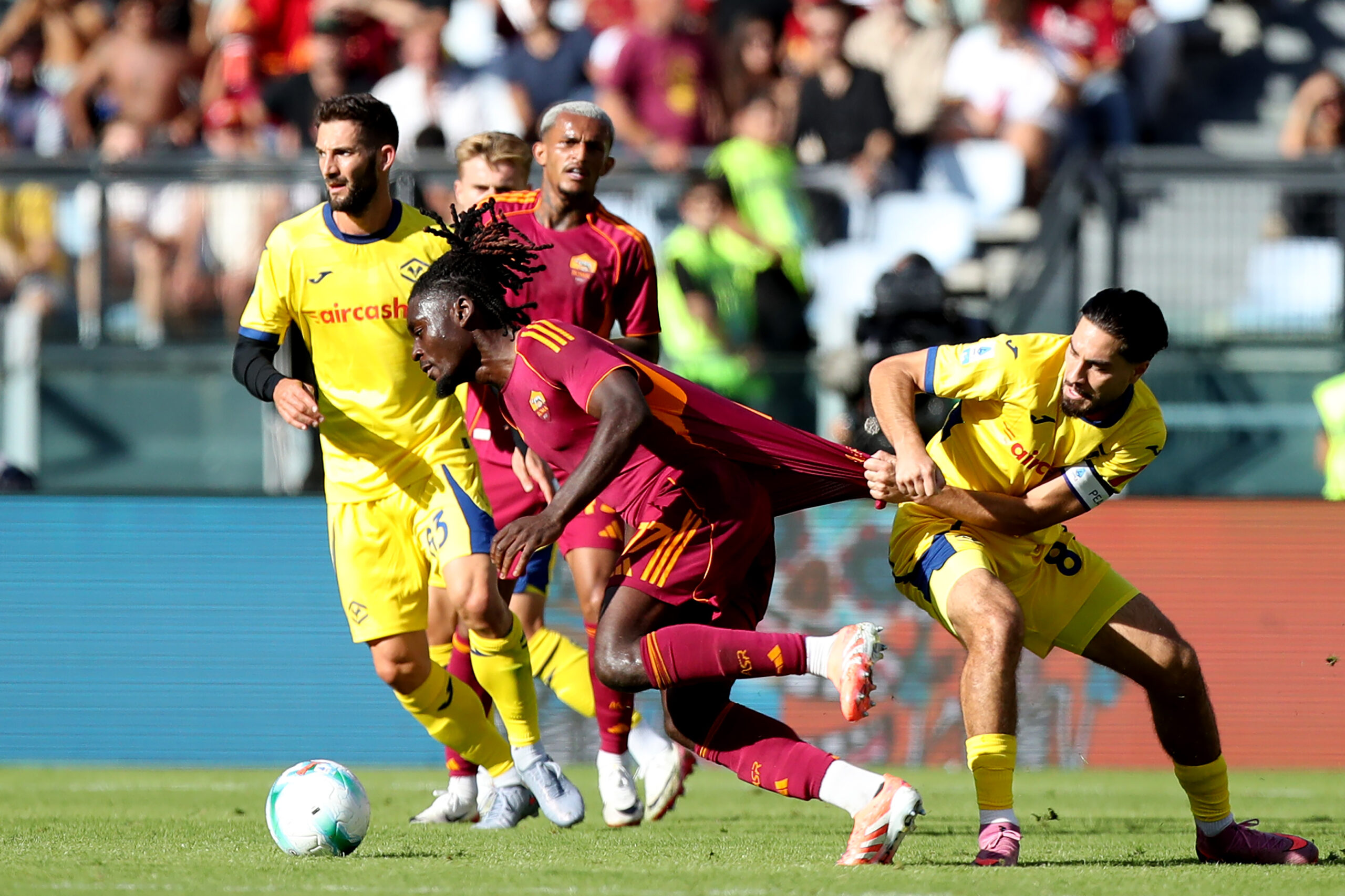 Serie A Final Round Fixtures Confirmed: Verona-Roma Scheduled for Sunday Evening