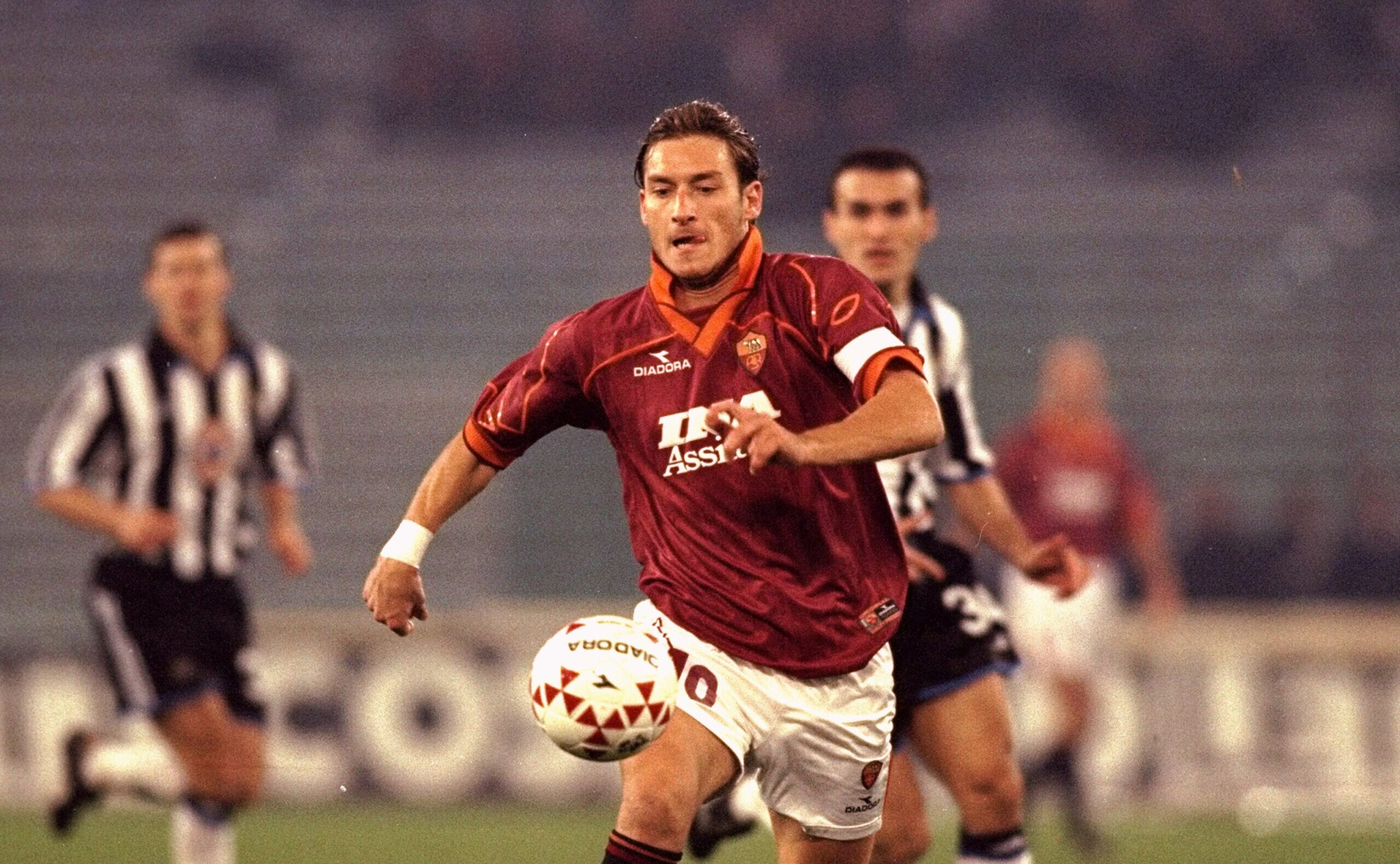 Totti at 50: Roma's legend celebrates and the academy legacy spreads