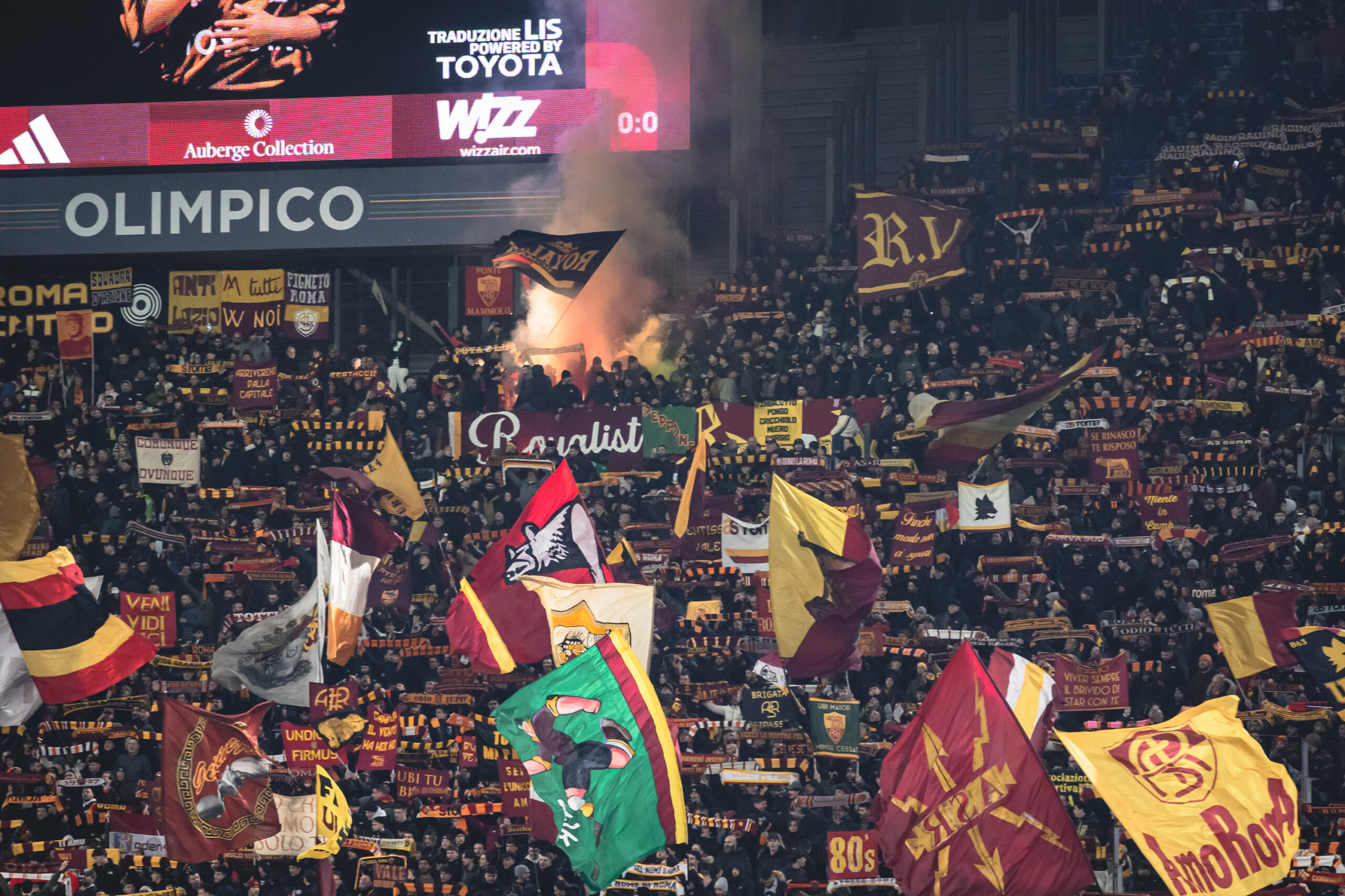 Roma's Curva Sud stages stirring display for Real Madrid Champions League return