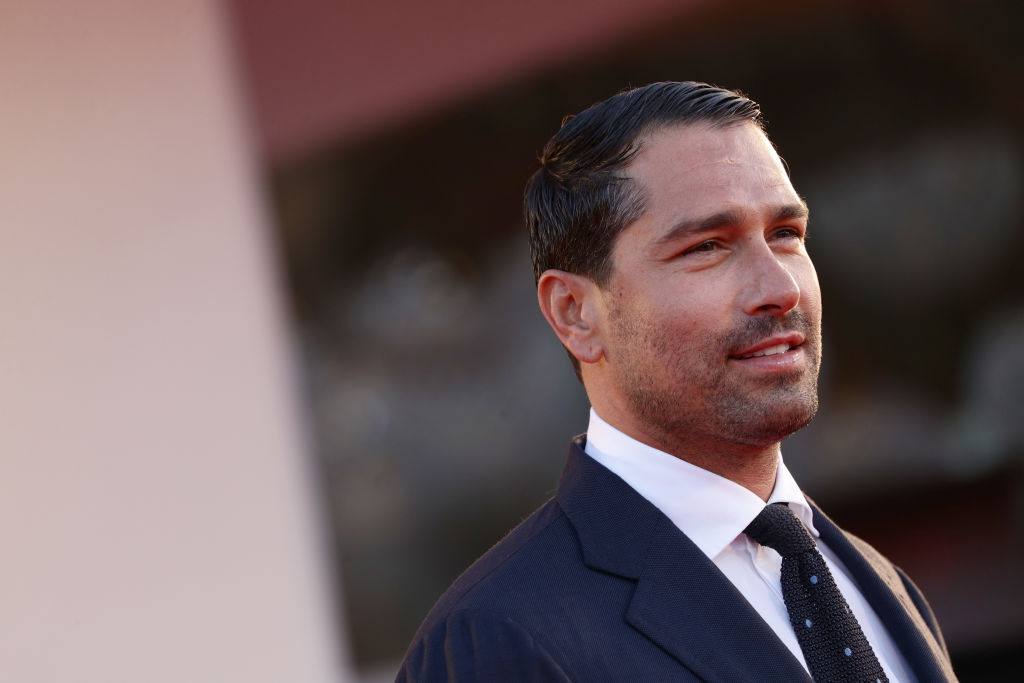 Borriello says Malen would sit on the bench at a big Spanish or English club