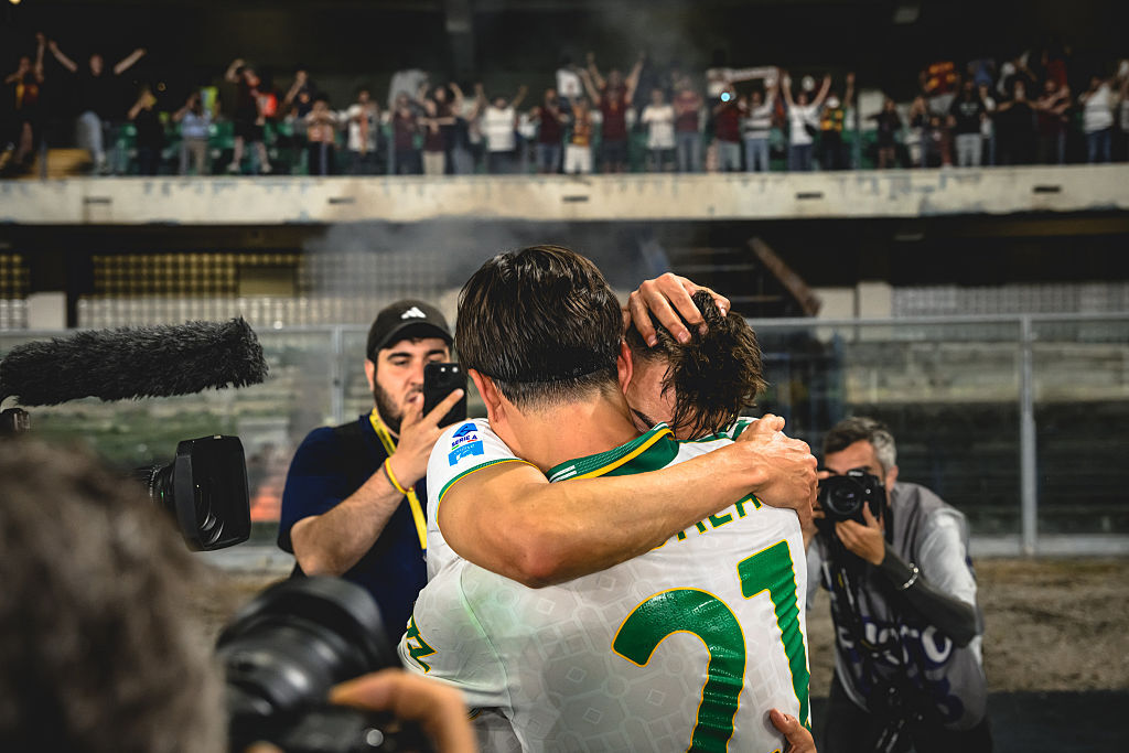 Dybala and El Shaarawy share moving MVP moment after Roma secure Champions League return