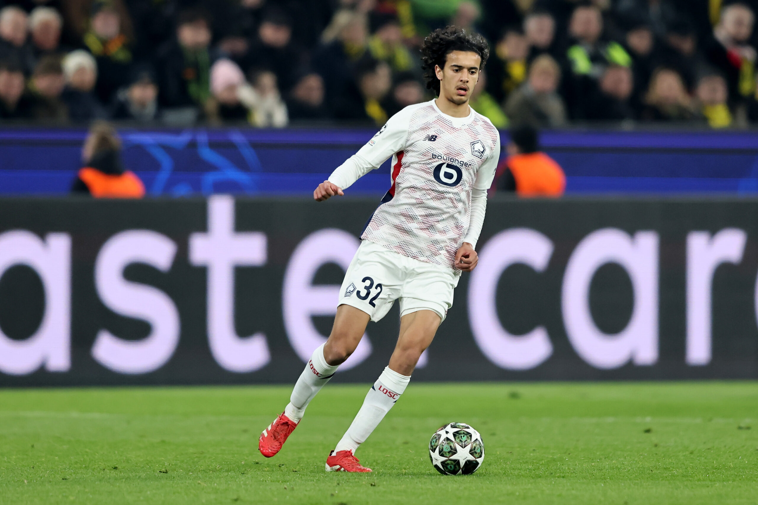 Bouaddi Could Help Roma Keep Koné Away from Arsenal