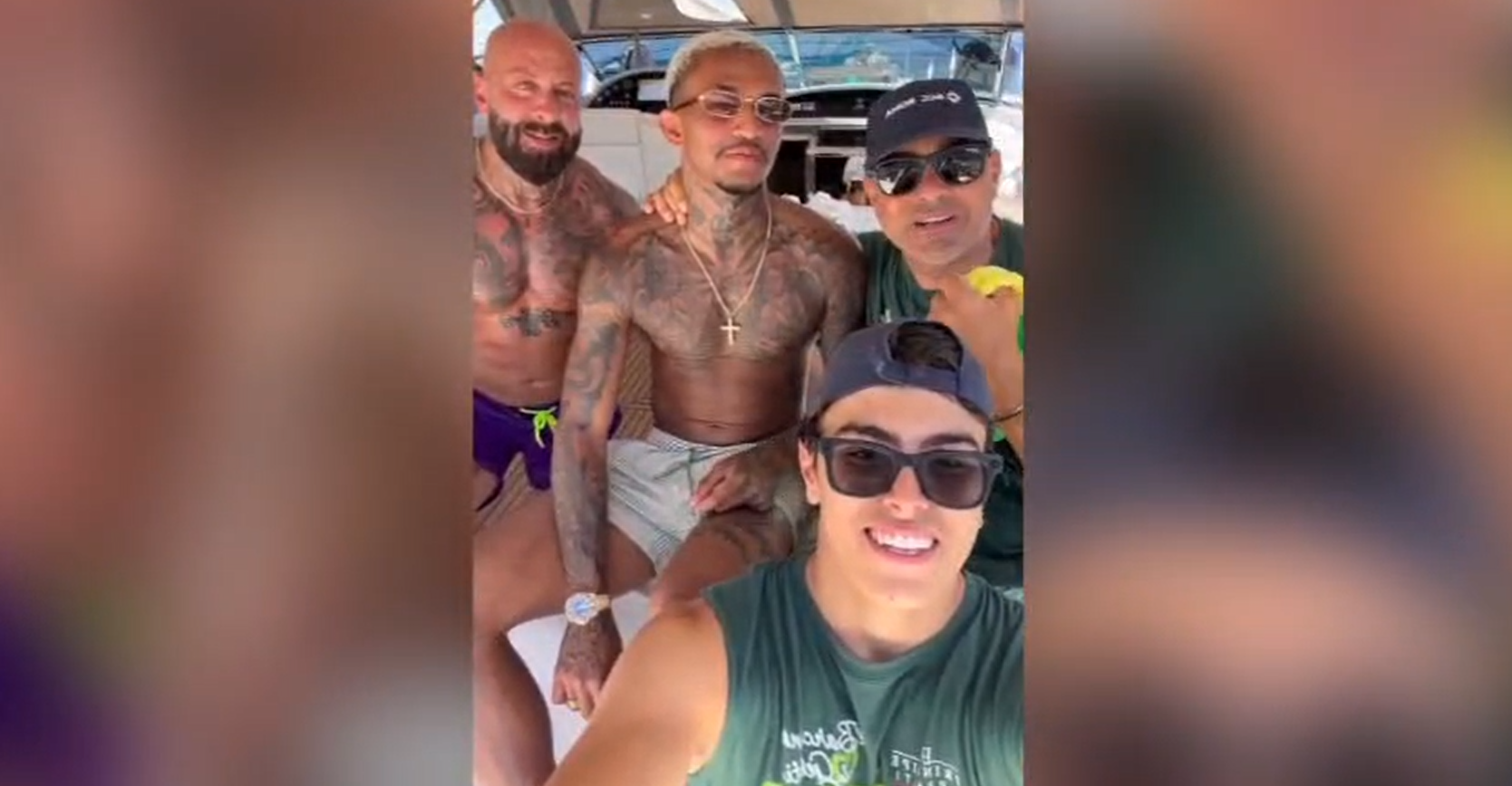 Wesley takes seaside break after World Cup disappointment