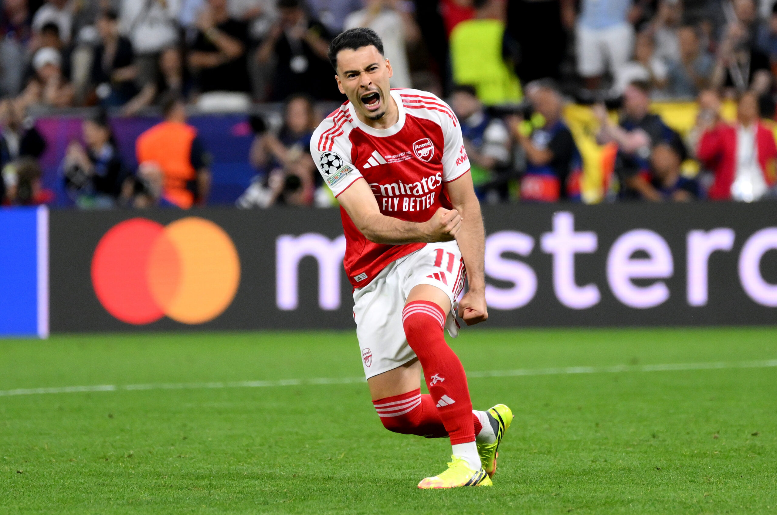 Martinelli renews bid to join Roma, but salary remains sticking point