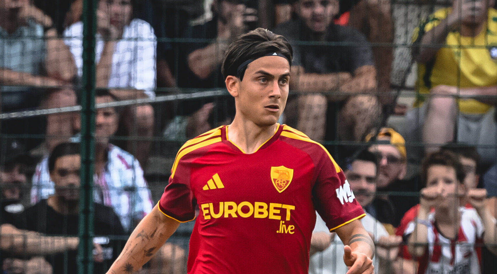 Roma Draw 3–3 with Cannes in Friendly; Dybala and Malen Shine