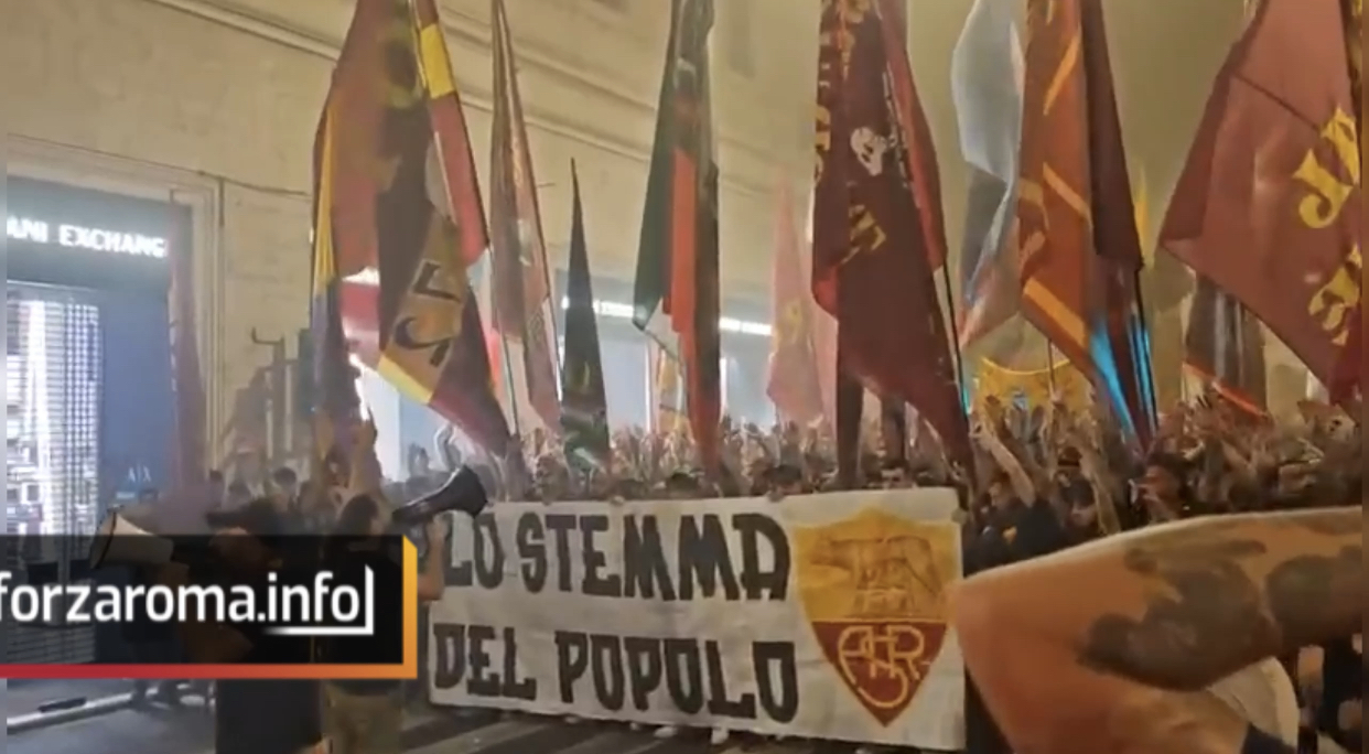 Roma fans celebrate return of historic crest during 99th-birthday festivities