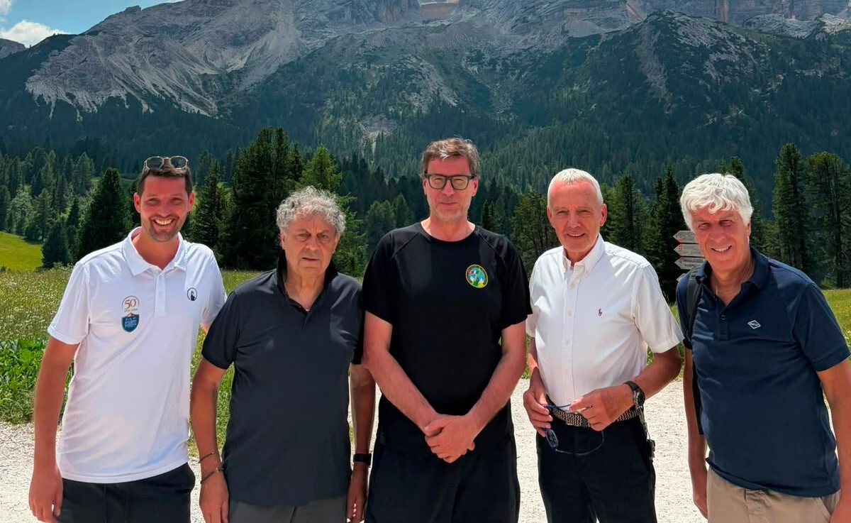 Gasperini takes holiday break in Val Pusteria with Economy Minister and sports academy founder