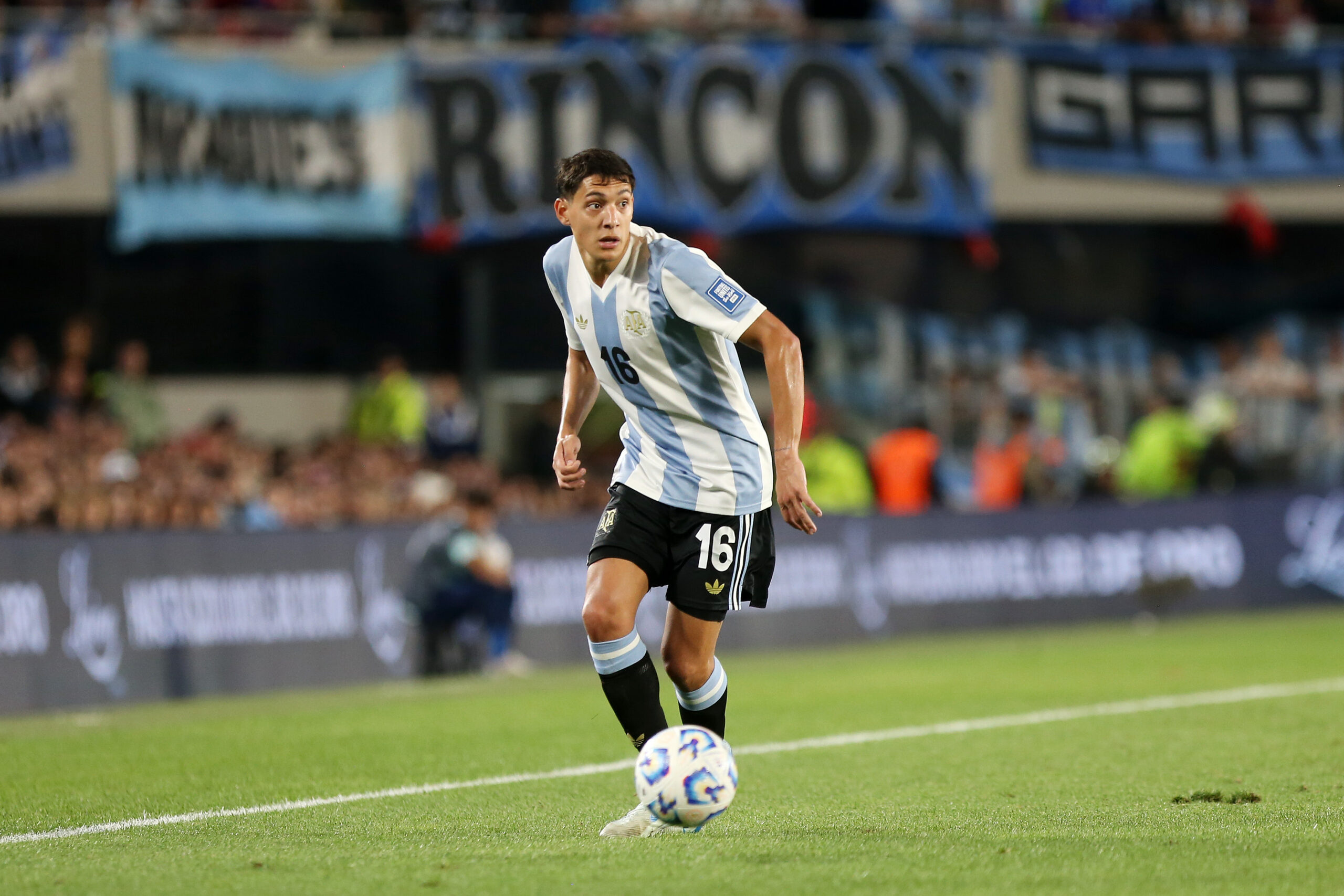 Molina Deal Complete: Roma Sign Argentine Defender from Atlético Madrid with Scudetto Bonus
