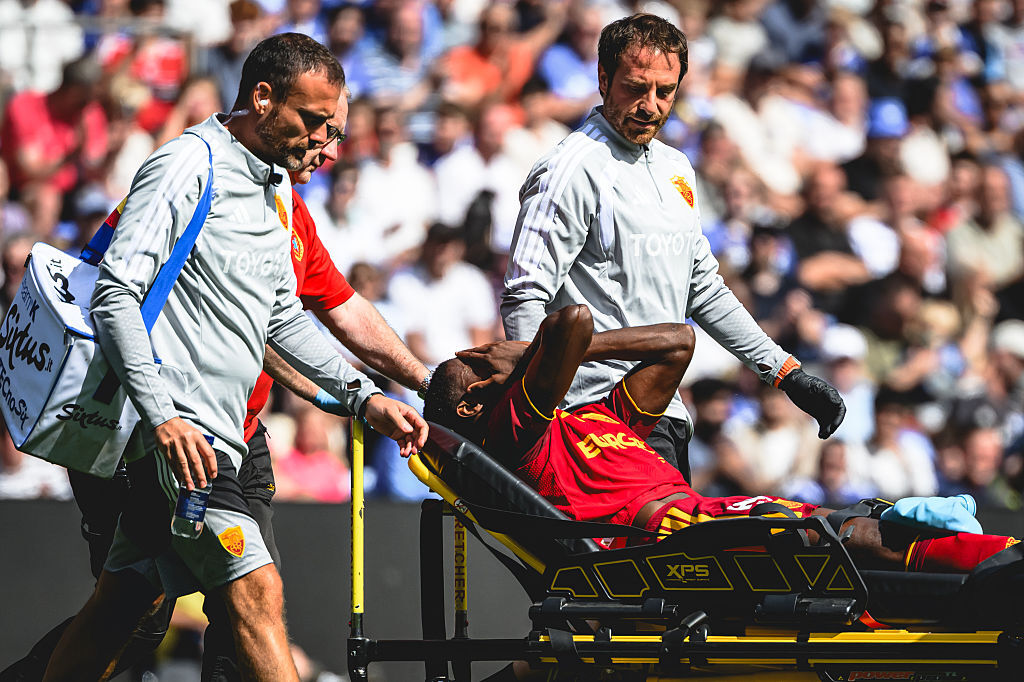 Bah suffers fresh knee injury in Cardiff as cruciate ligament feared