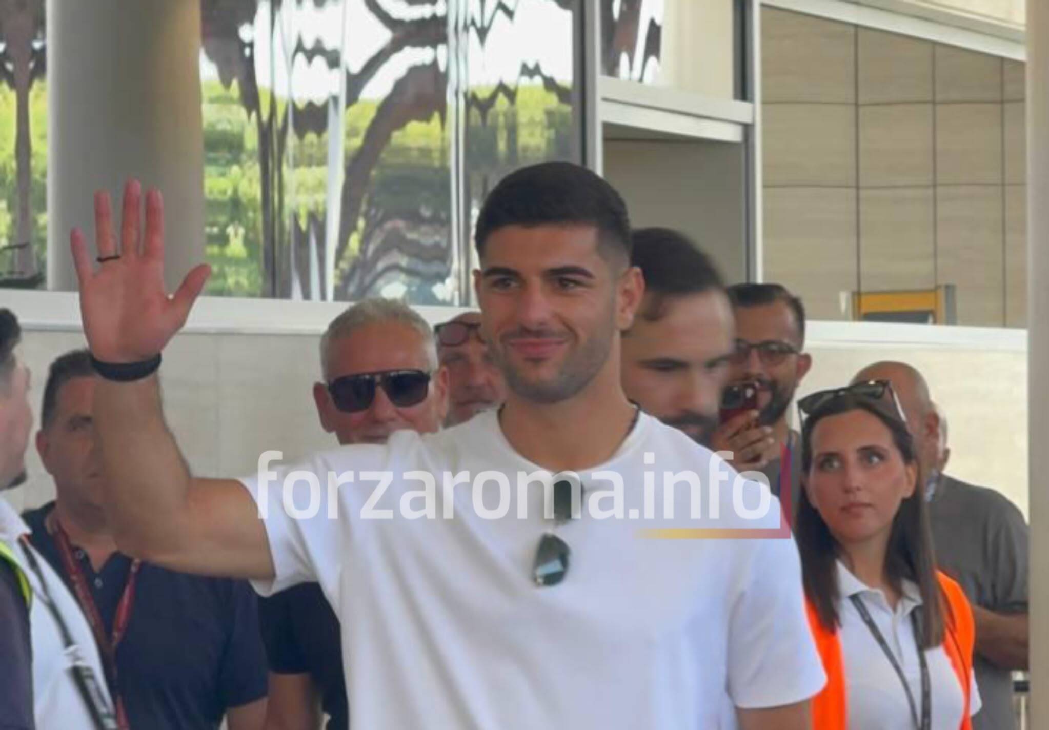 Koulierakis officially confirmed as Roma player, given number 33