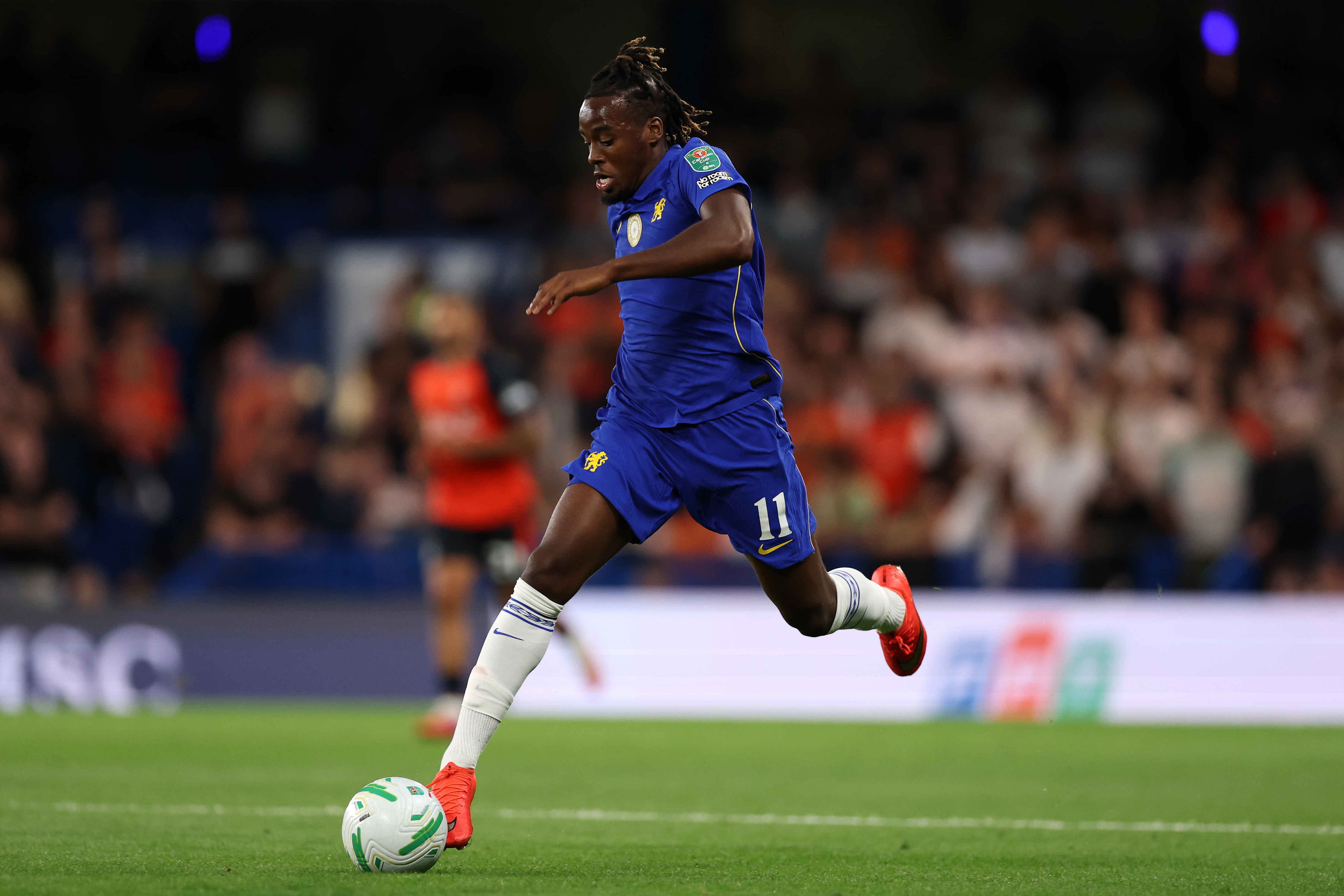 Gittens to leave Chelsea on loan as Roma's pursuit continues