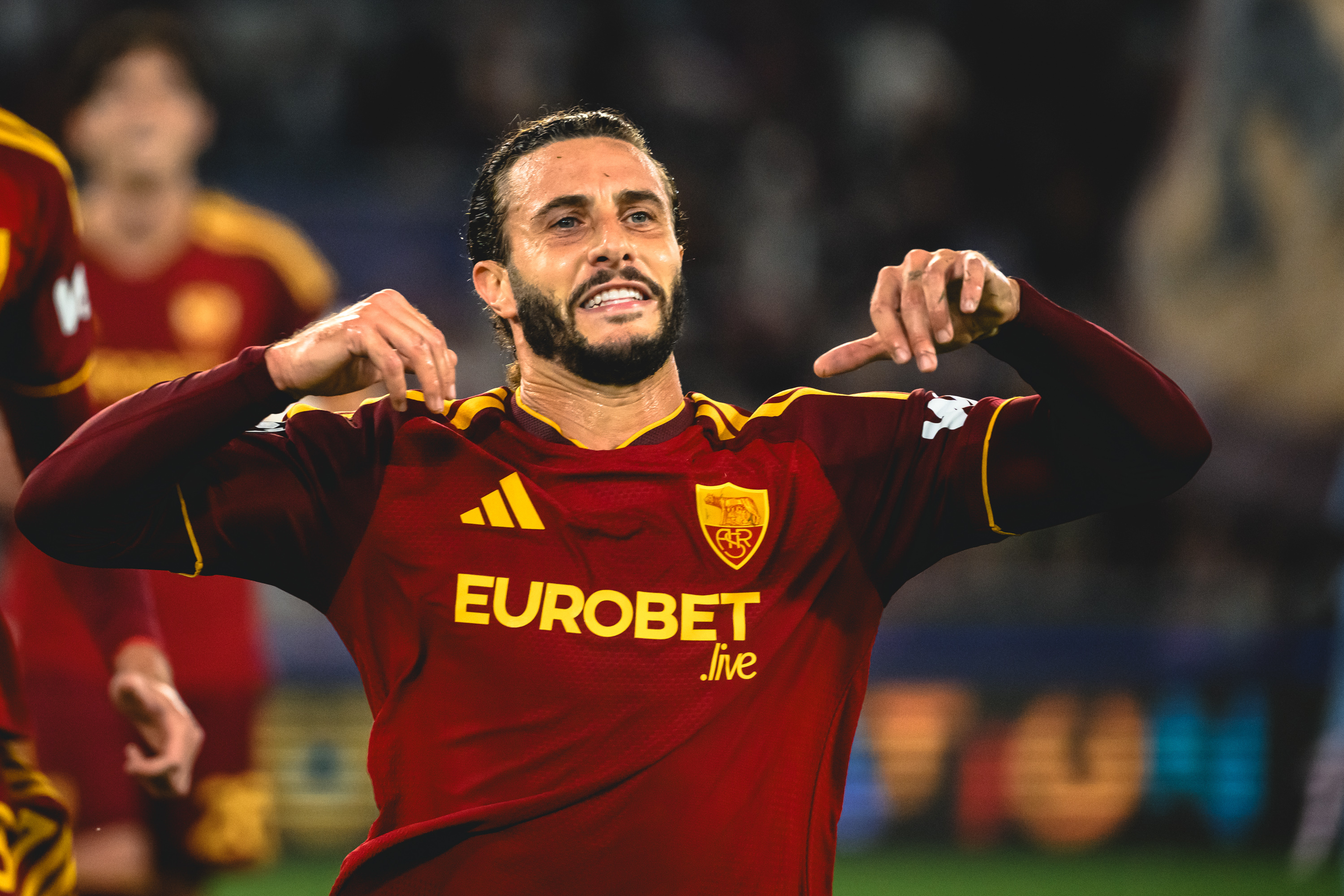 Hermoso's tireless displays help Roma return to Champions League winning ways