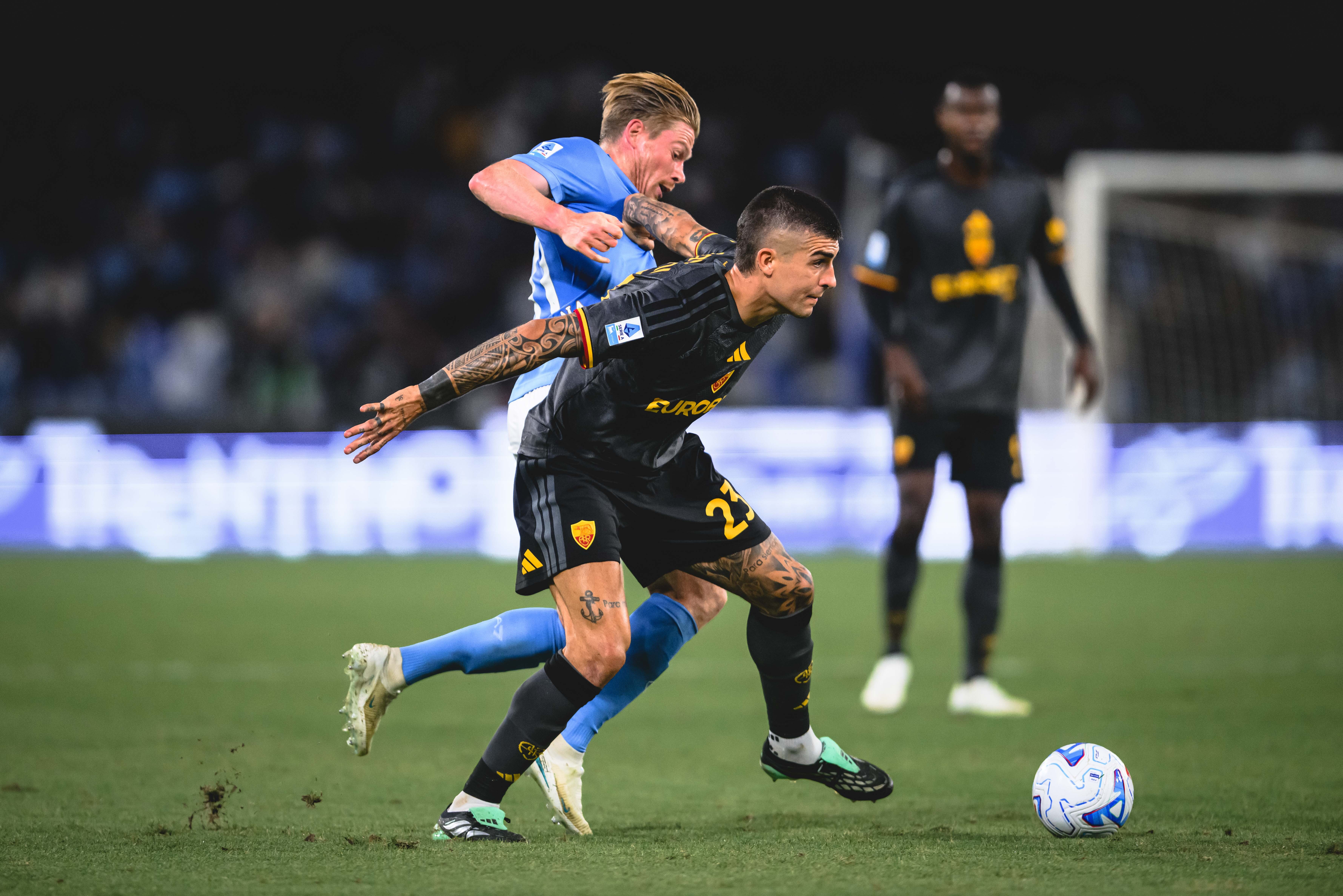 Mancini: 'We never give up, we give everything for this shirt'