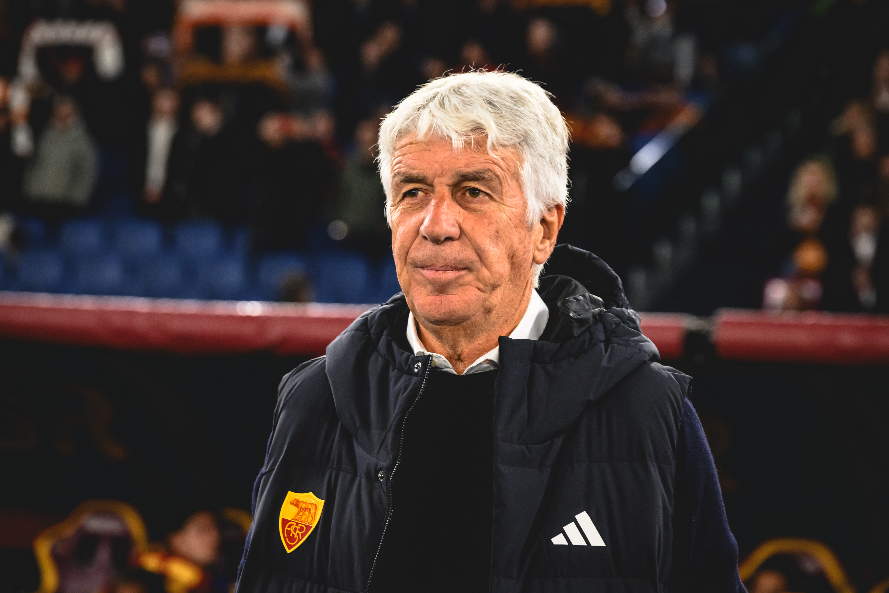 Zenga warns Roma survived a scare against Cagliari as Serie A title race stays open