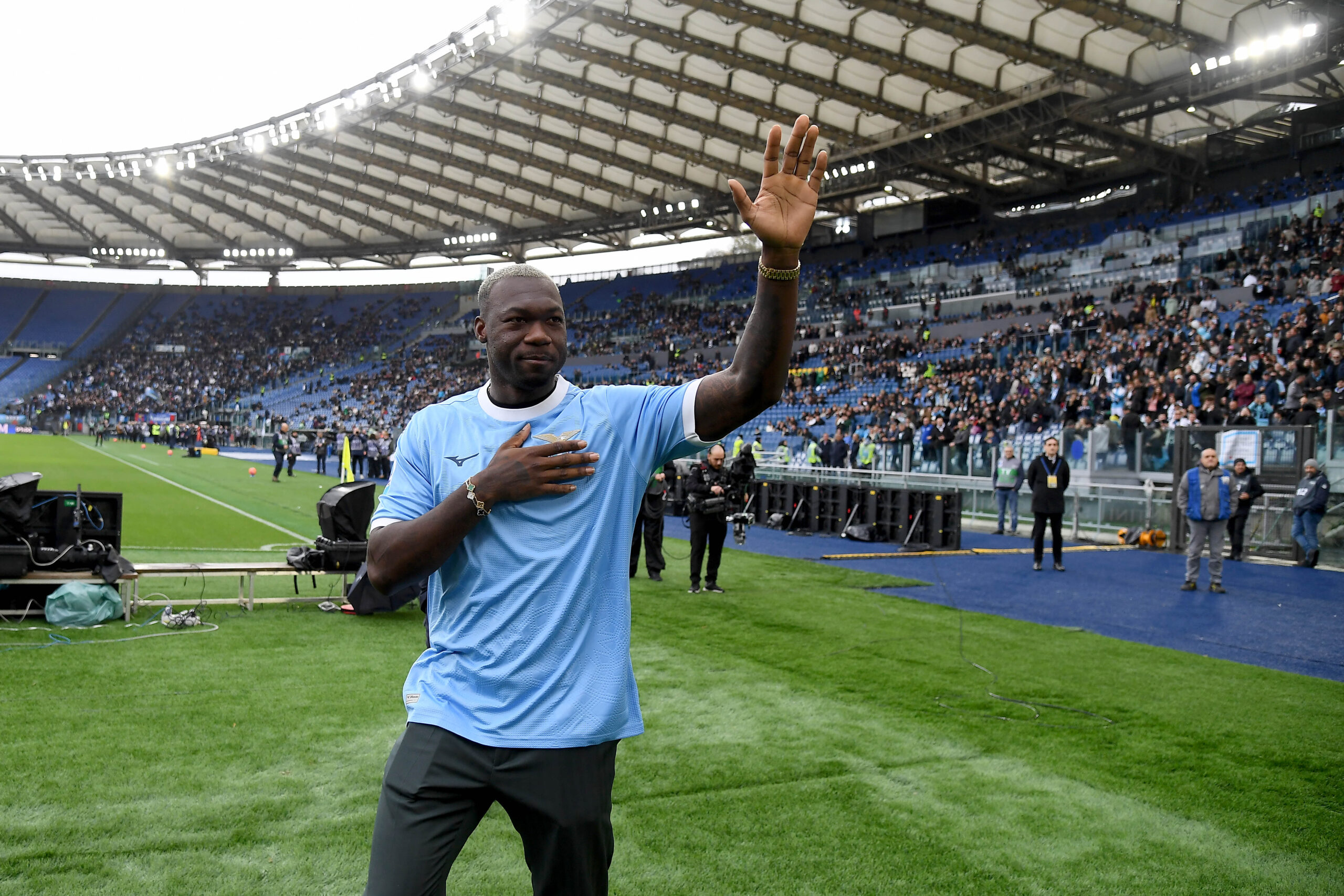 Caicedo calls derby 'unwatchable' as Roma fans flood comments with mockery