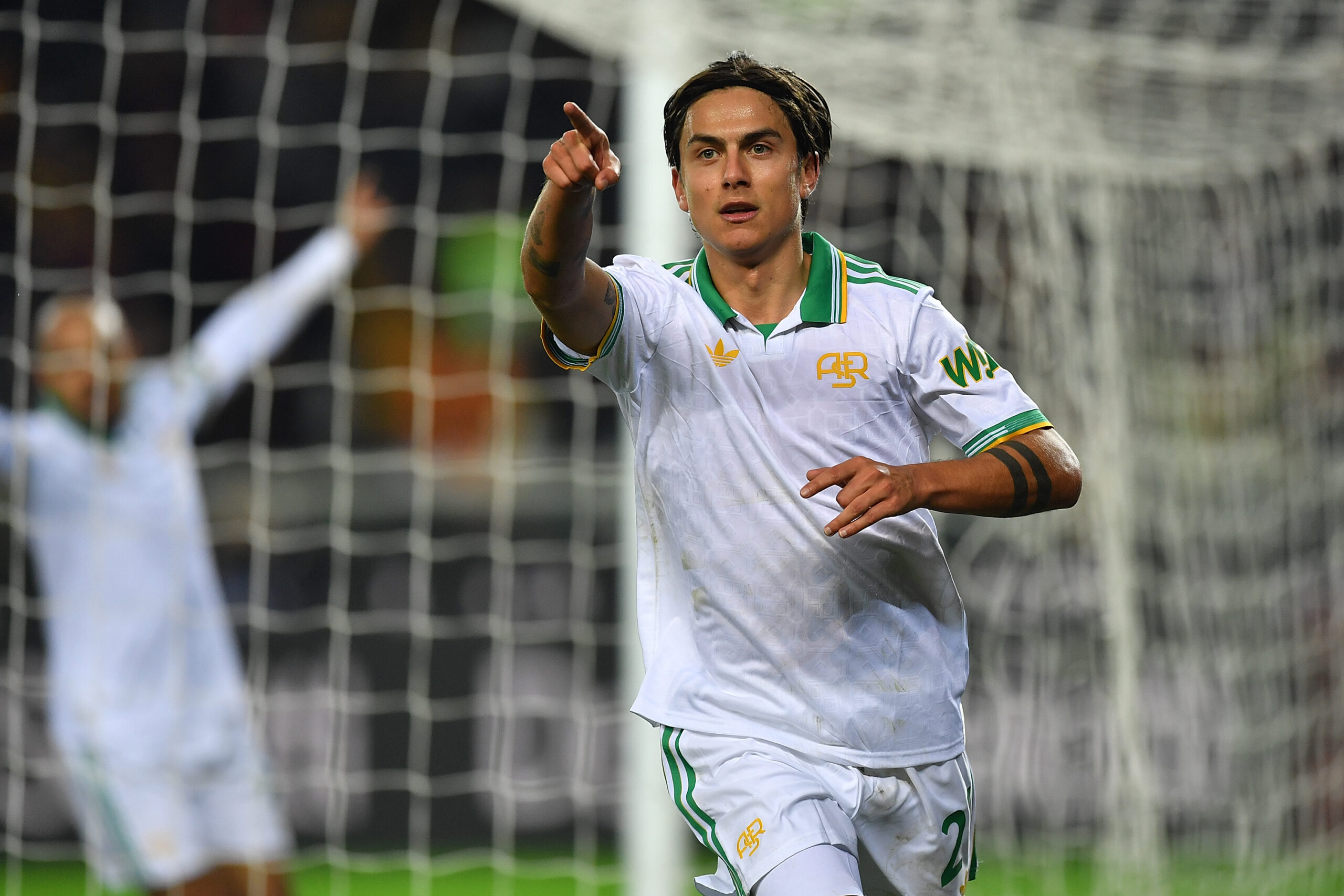 Dybala Contract Renewal: Roma Submits Official Offer to Argentine Forward