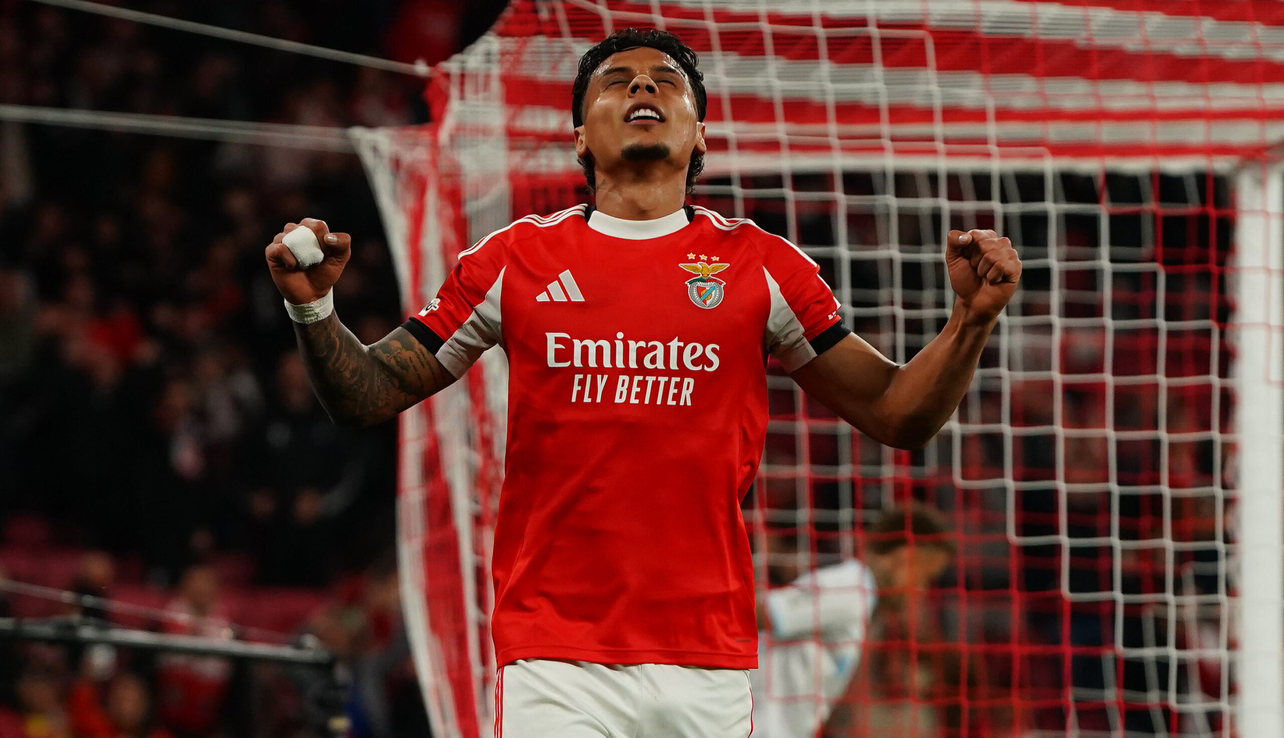 Rios eyes exit from Benfica as Palhinha arrival limits his role; Roma remain interested