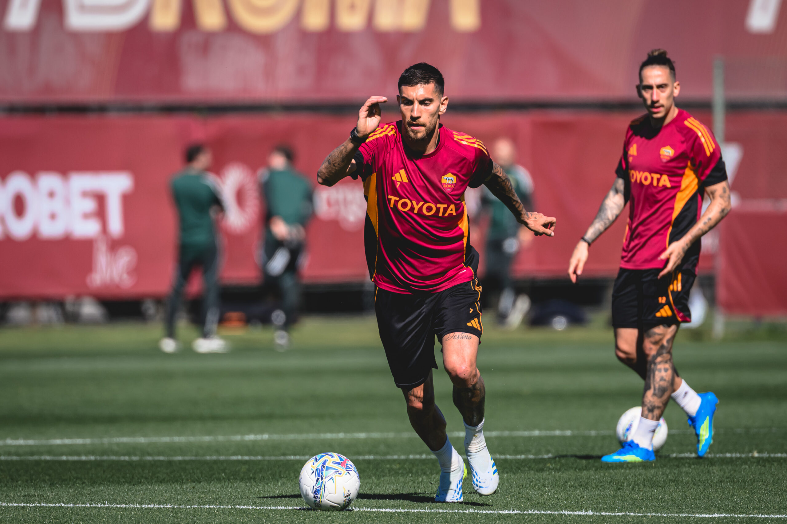 Pellegrini and Dovbyk return to group training ahead of Lazio derby