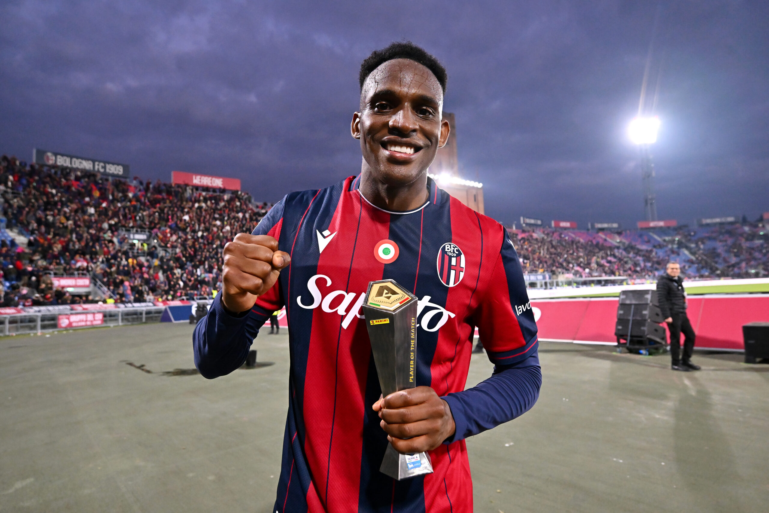 Roma considers Lucumi as defensive option if Ndicka departs; Juventus also interested