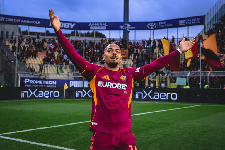 Malen celebrates permanent move and targets Lazio in derby