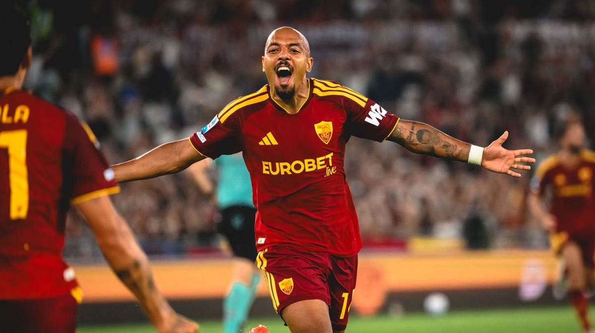 Malen praises partnership with Dybala after Roma's opening-day win
