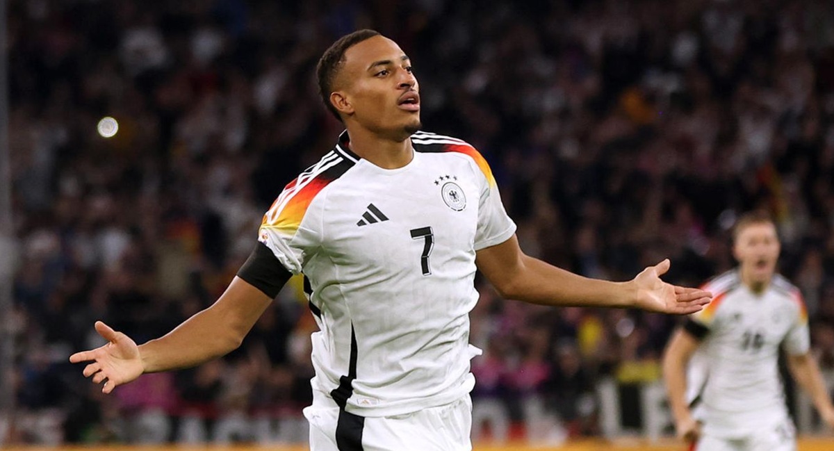 Roma raise offer for Leweling to €30m plus €5m bonus; Luiz Henrique move shelved