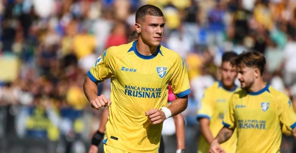 Roma monitoring Frosinone's Giorgi Kvernadze as Napoli and Fiorentina circle