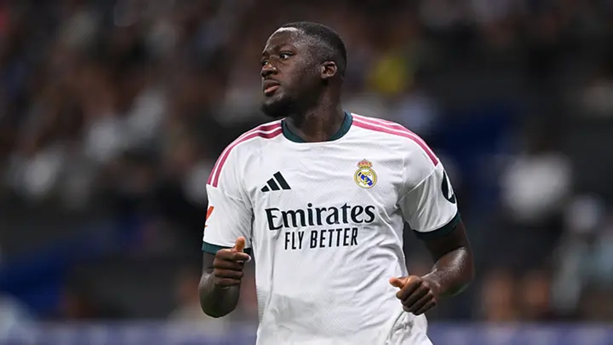 Flash Roma: Mourinho returns with Real Madrid, De Rossi set to face Giallorossi with Genoa