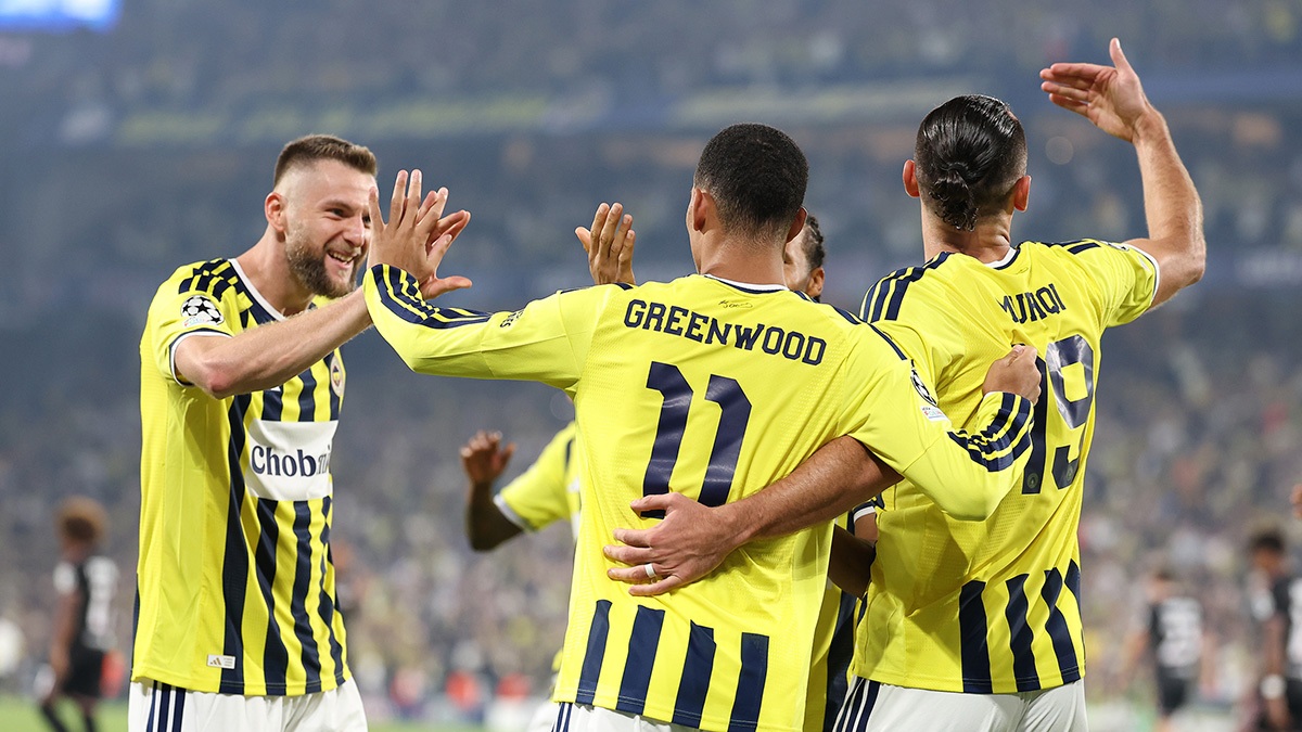 Roma bid to break Istanbul fortress as Fenerbahce perfect against Italian sides