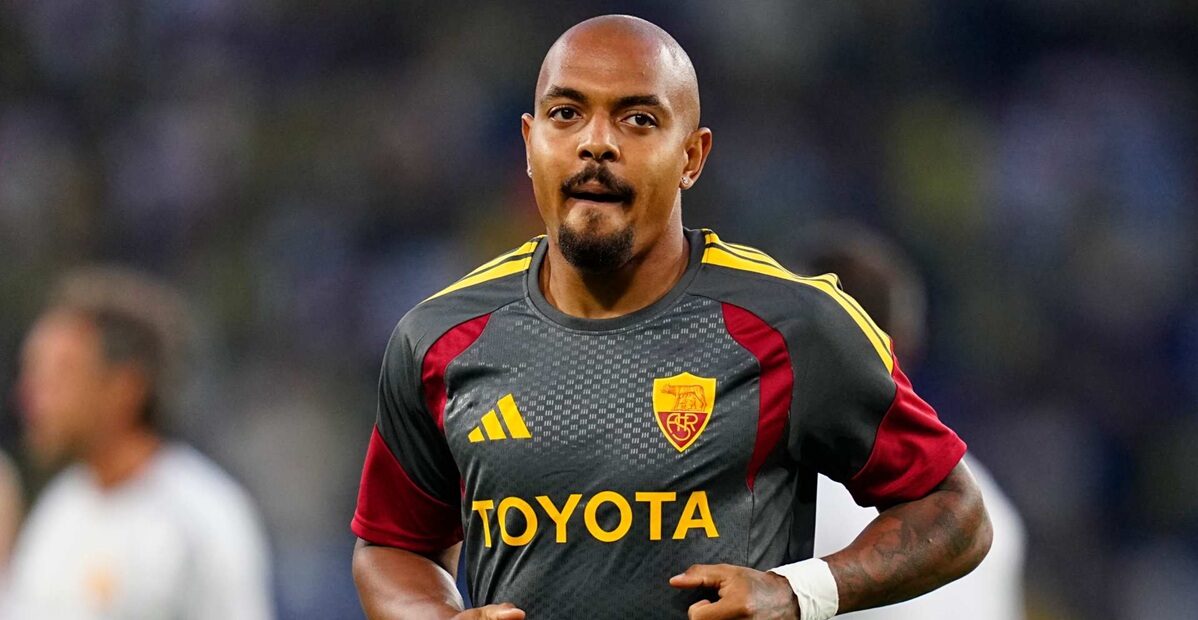 Malen on settling quickly at Roma: 'The fans and my teammates have touched me deeply'