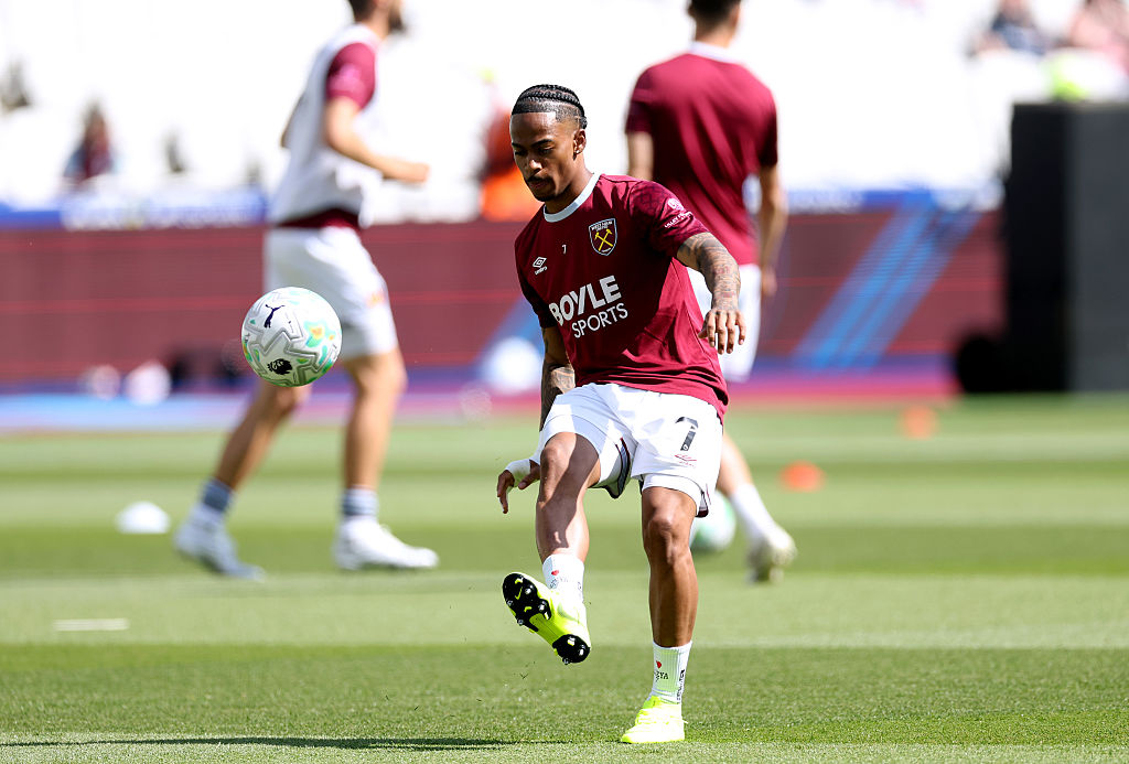 Rest day for Roma as Summerville transfer talks progress; Curva Sud sends unity message