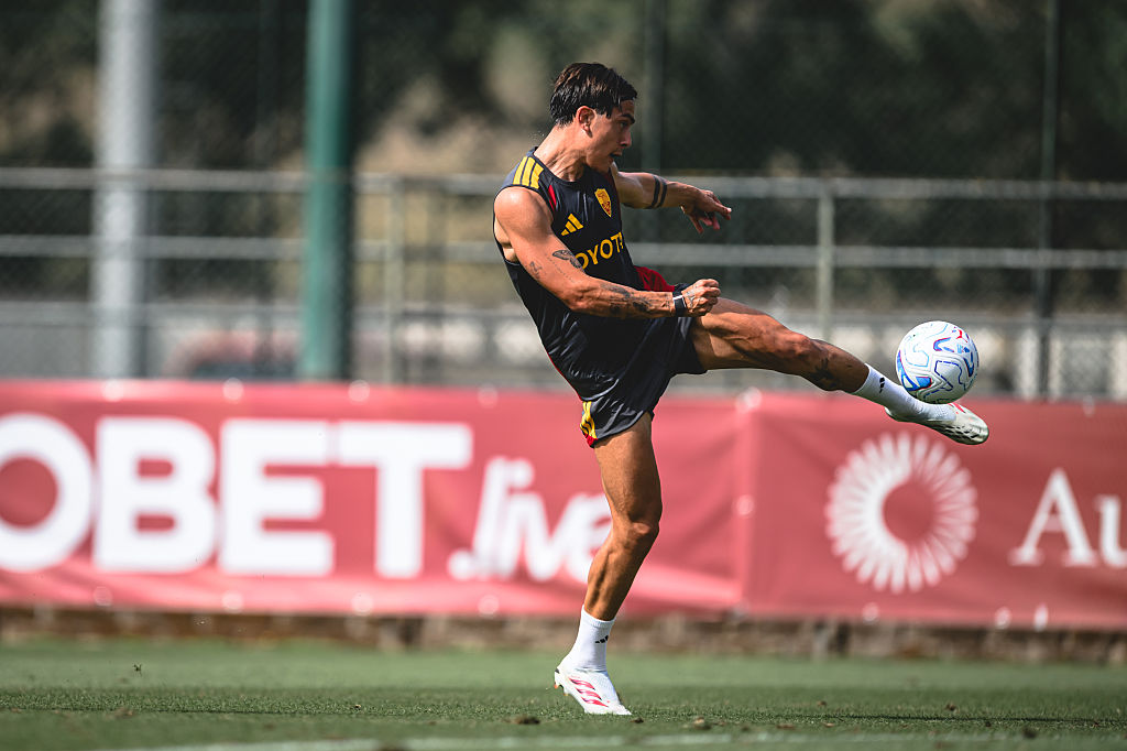 Dybala shines as Roma rout Primavera in friendly test