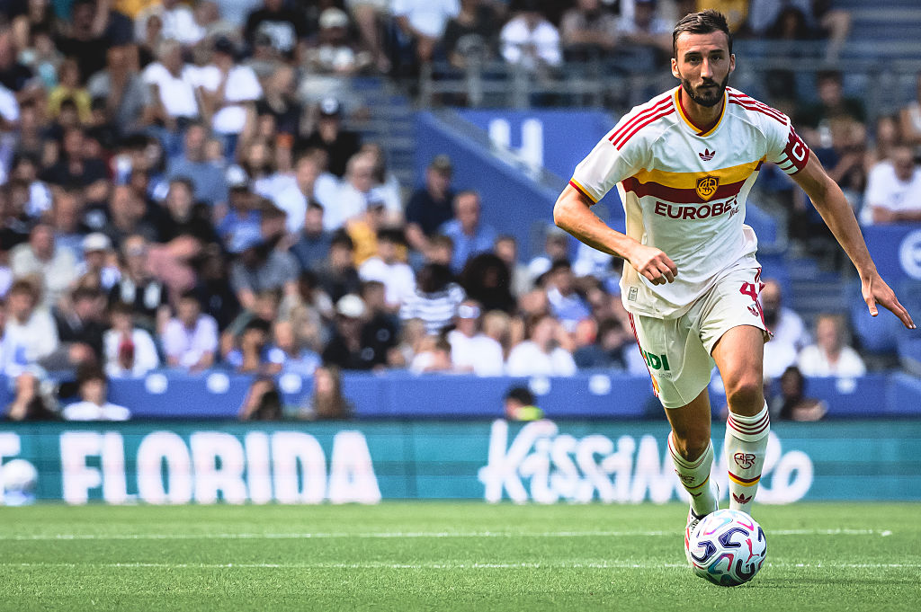 Roma lose to Brighton in pre-season; Pellegrini renews contract