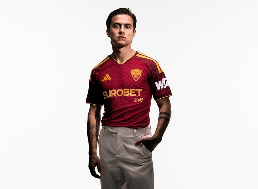 Dybala, Malen and squad showcase new Roma home kit for 2026–27 season