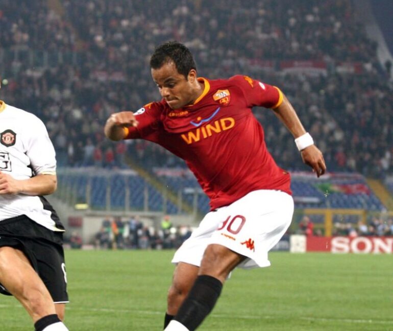 Amantino Mancini backs Roma to challenge for the Serie A title under Gasperini