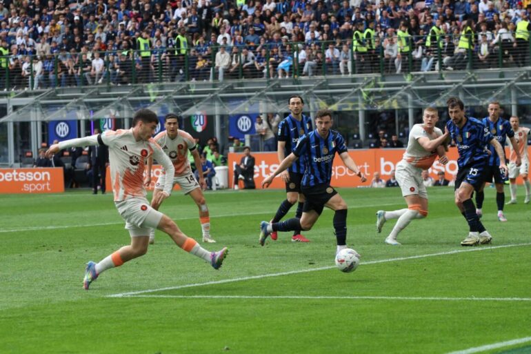Investigation into referees examines Inter-Roma match incident from previous season