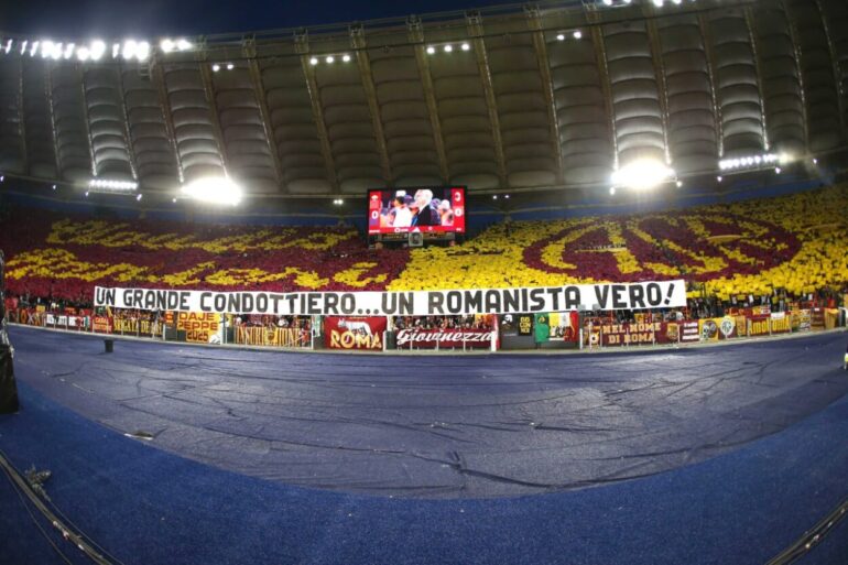Curva Sud honours Ranieri ahead of Roma-Fiorentina